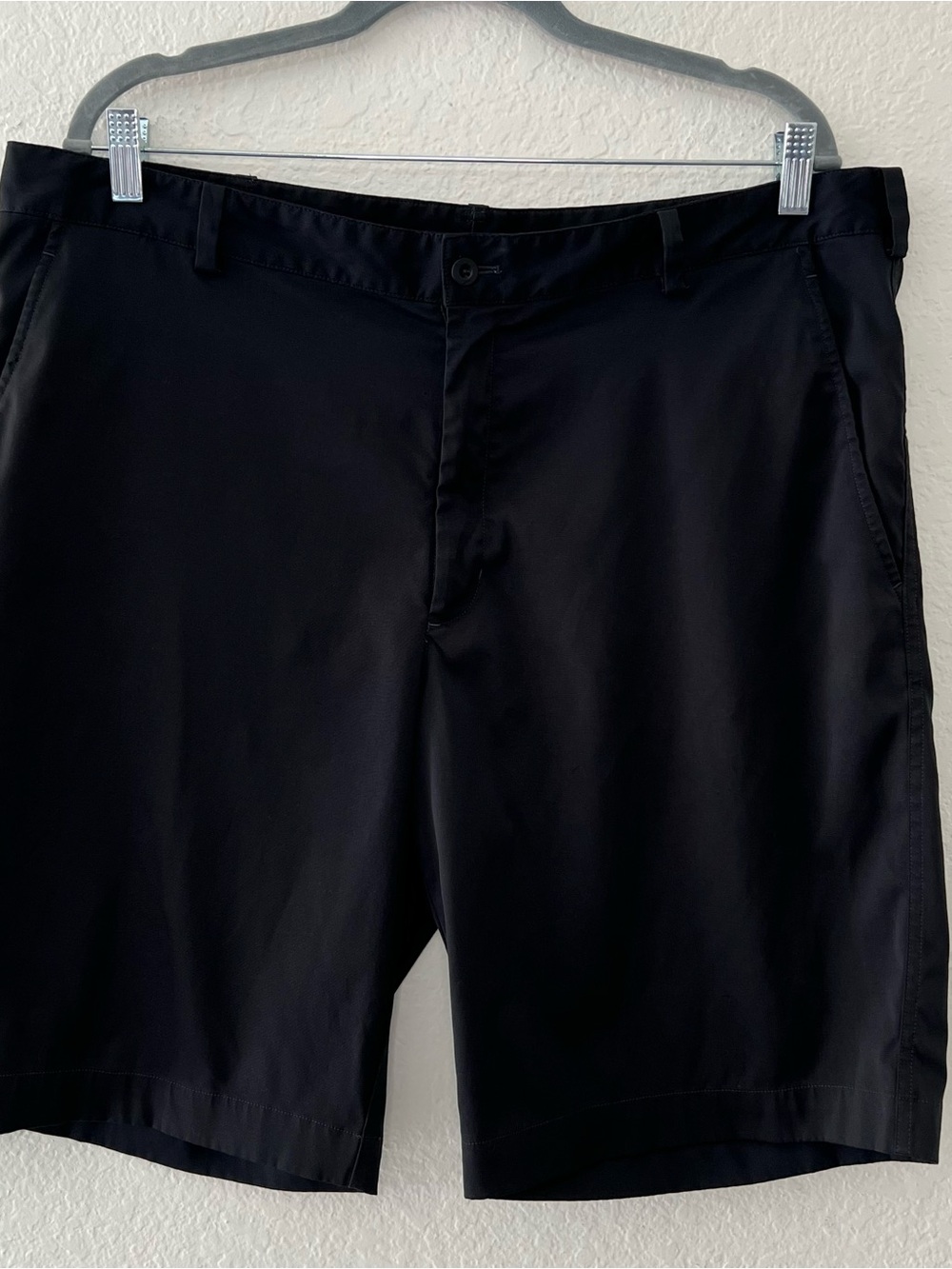 Nike NikeGolf Men’s Dri Fit Flat Front Golf Shorts Size 38 Black 10.5” Inseam